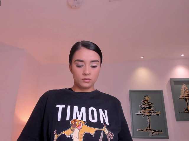 Live sex webcam photo for IvannaRussell #291634229