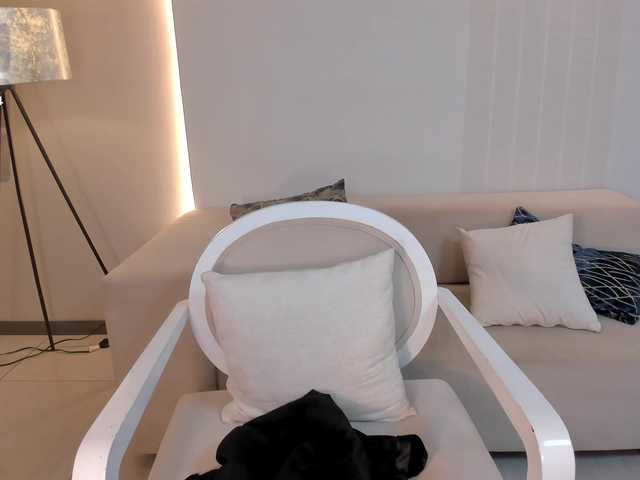 Live sex webcam photo for IvannaWelch #290706850