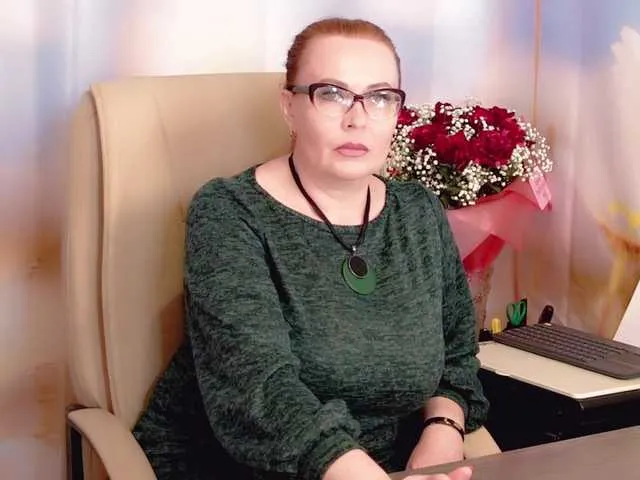 Live sex webcam photo for IvettaShine #277823149