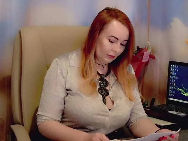 Live sex webcam photo for IvettaShine #277834426