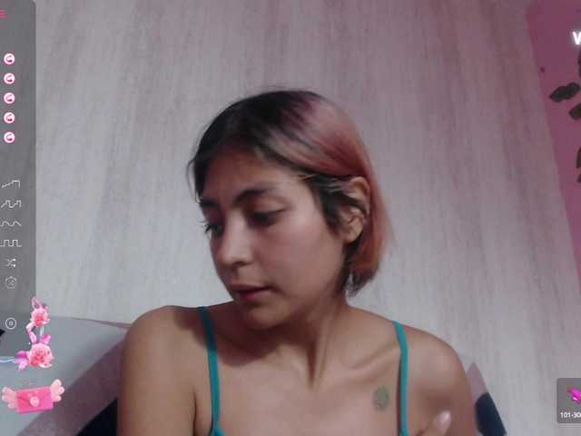 Live sex webcam photo for Ivonne-collen #278254642