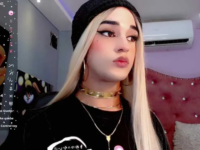 Live sex webcam photo for Ivy-Jane #290132283