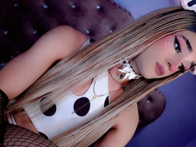 Live sex webcam photo for Ivy-Jane #290291713