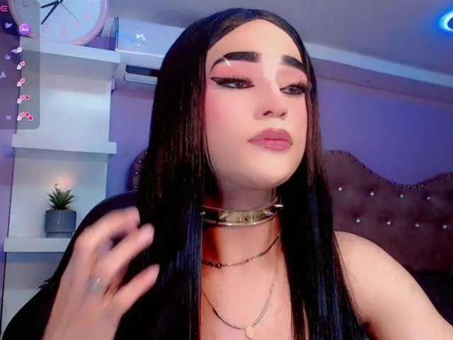 Live sex webcam photo for Ivy-Jane #290386189