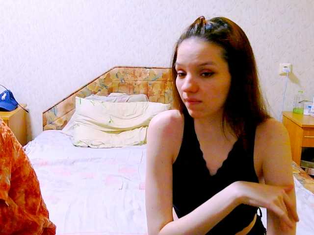 Live sex webcam photo for Ivy-Lester #290356193