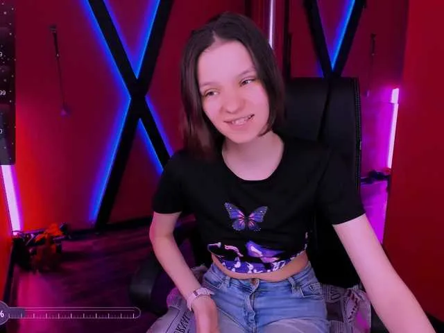 Live sex webcam photo for IvyCutee #277702134