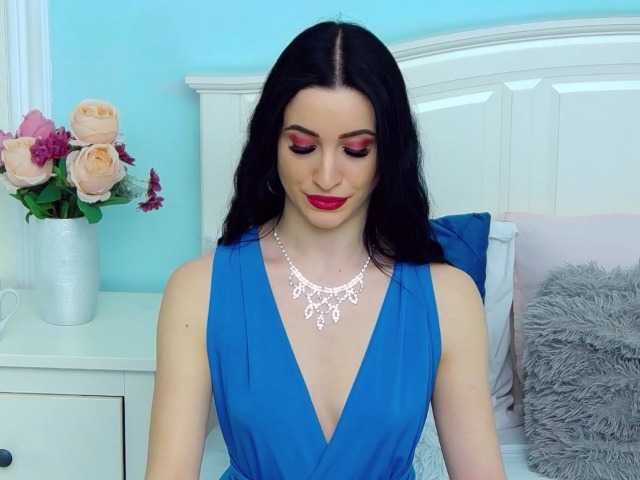 Live sex webcam photo for IvyEdwards #272078833