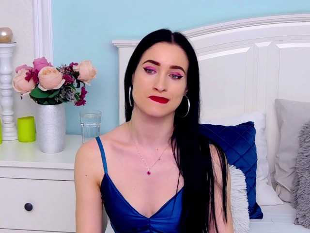 Live sex webcam photo for IvyEdwards #272993669