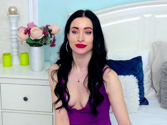 Live sex webcam photo for IvyEdwards #273004447