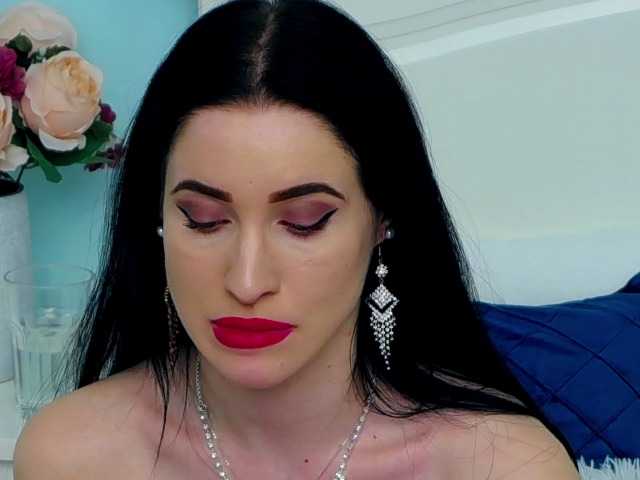 Live sex webcam photo for IvyEdwards #273058792