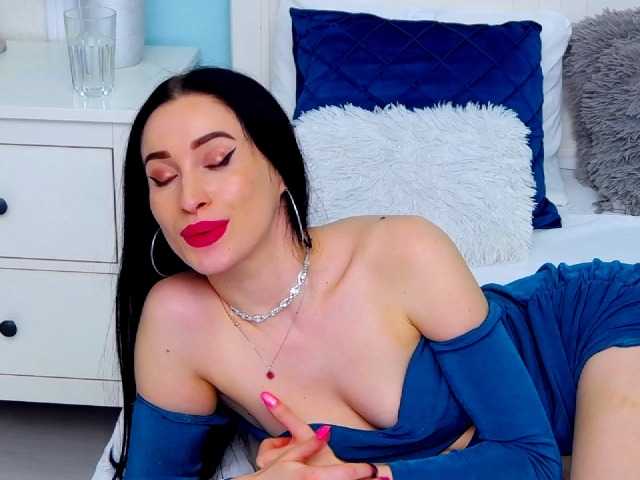 Live sex webcam photo for IvyEdwards #273122961