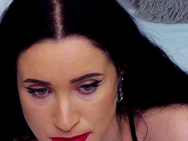 Live sex webcam photo for IvyEdwards #273747502