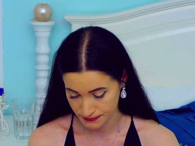 Live sex webcam photo for IvyEdwards #273815713