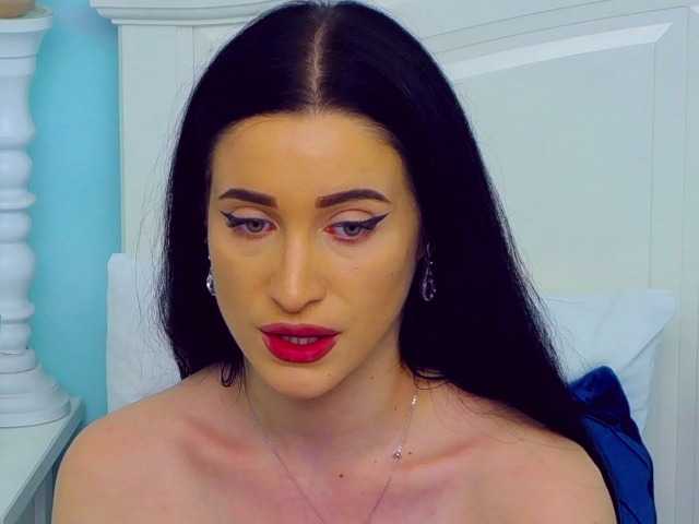 Live sex webcam photo for IvyEdwards #273818872