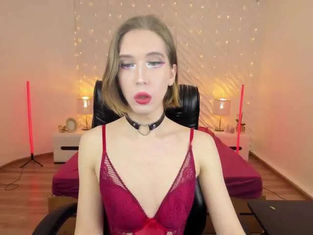 Live sex webcam photo for IvyJoys #276987097