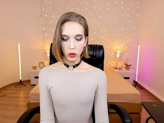 Live sex webcam photo for IvyJoys #277132017