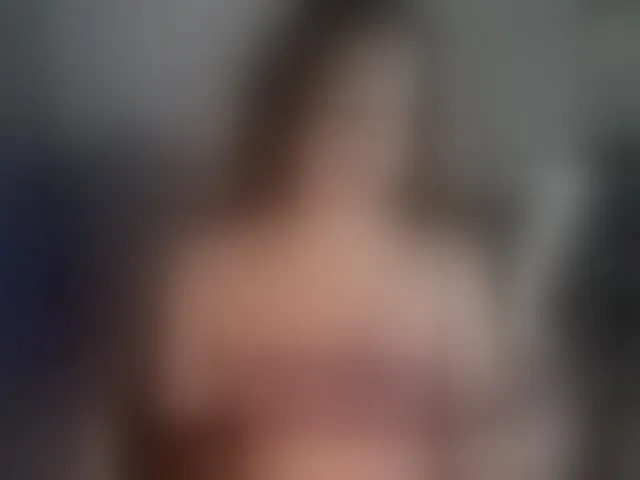 Live sex webcam photo for Ivybelle #290406625