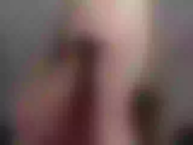 Live sex webcam photo for Ivybelle #290439831