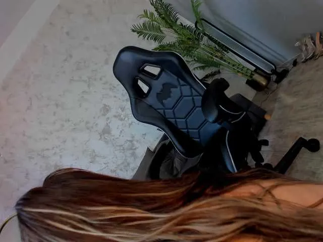 Live sex webcam photo for Ivybelle #290957586