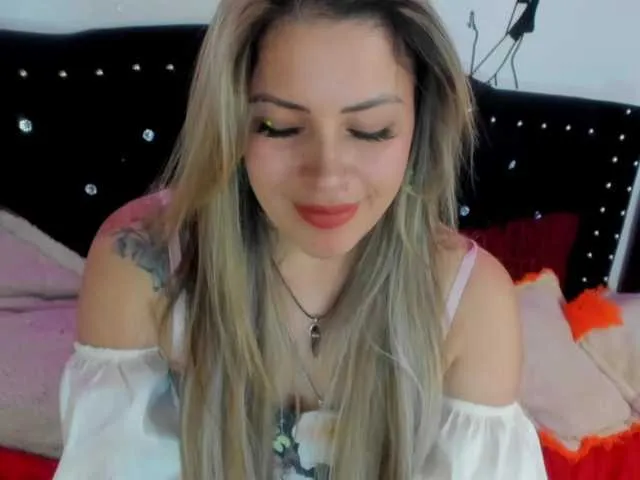 Live sex webcam photo for Ivypoison10 #291351343