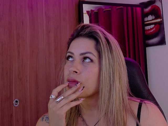 Live sex webcam photo for Ivypoison10 #291997702