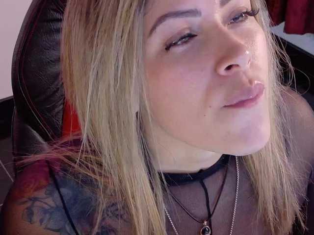 Live sex webcam photo for Ivypoison10 #292058270