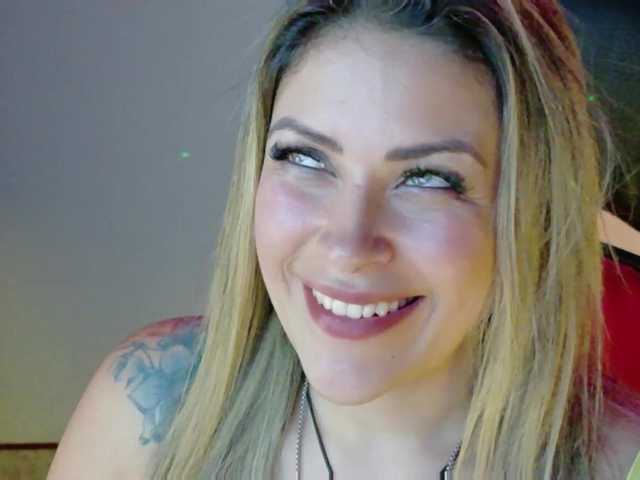 Live sex webcam photo for Ivypoison10 #292139574