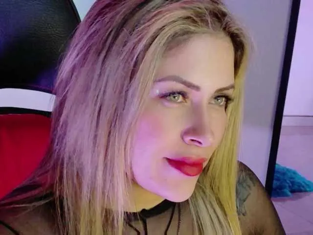 Live sex webcam photo for Ivypoison10 #292298083