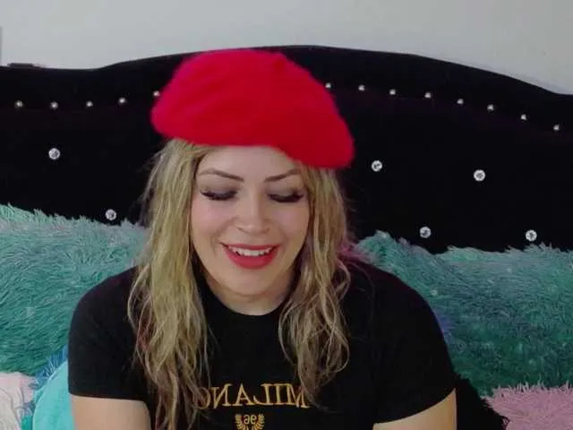 Live sex webcam photo for Ivypoison10 #292399797