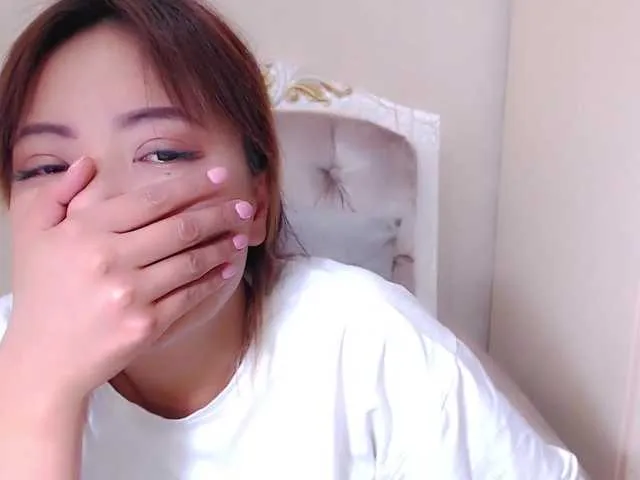 Live sex webcam photo for IzanamiJun #274382607