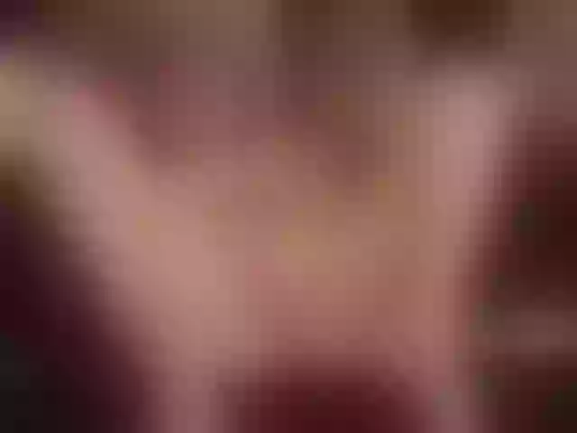 Live sex webcam photo for IzzaHicks #276312293