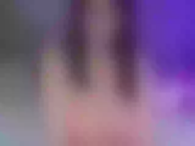 Live sex webcam photo for IzzaHicks #276620335