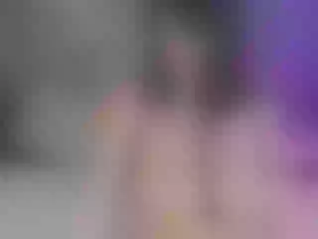 Live sex webcam photo for IzzaHicks #276708774