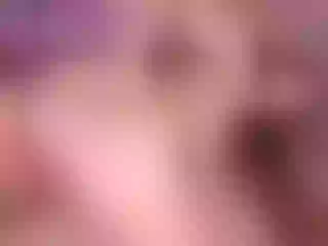 Live sex webcam photo for IzzyWild #292051132