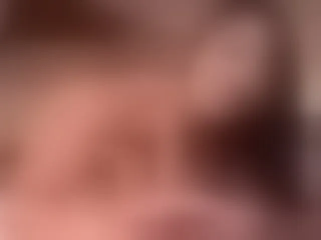 Live sex webcam photo for IzzyWild #293707937
