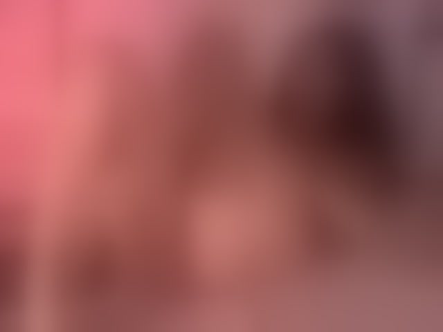Live sex webcam photo for IzzyWild #294308189