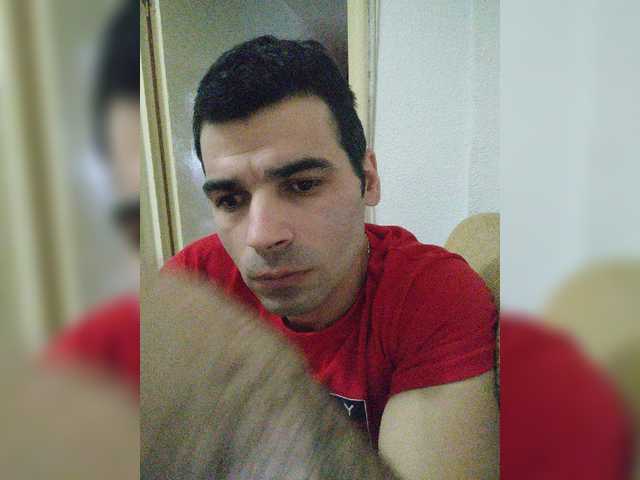 Live sex webcam photo for J0nyjhon #277843497