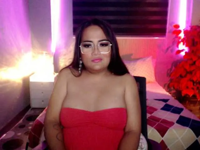 Live sex webcam photo for JAMILICIOUS #290375778