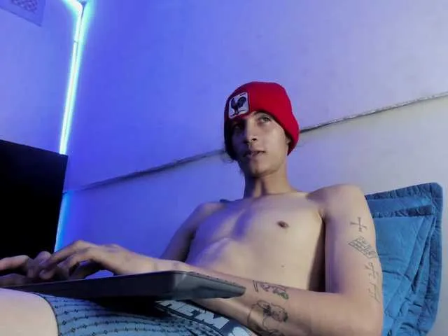 Live sex webcam photo for JASONNDANCLOBE #277877384