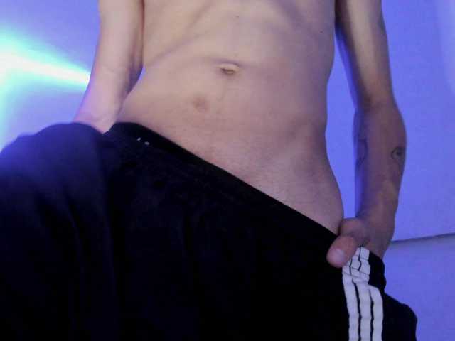 Live sex webcam photo for JASONNDANCLOBE #277929455