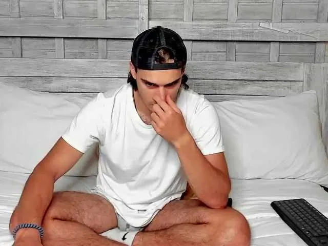 Live sex webcam photo for JASPERGONZAL #274554176