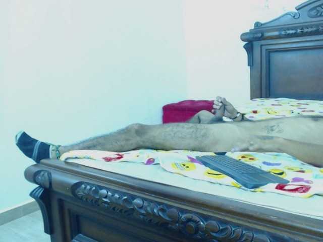 Live sex webcam photo for JAYCOOB #277632836