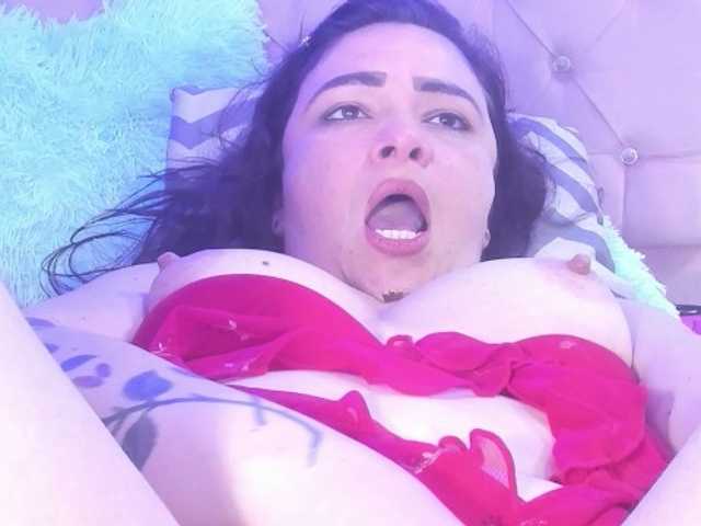 Live sex webcam photo for JEIKA-SEXX- #272336711