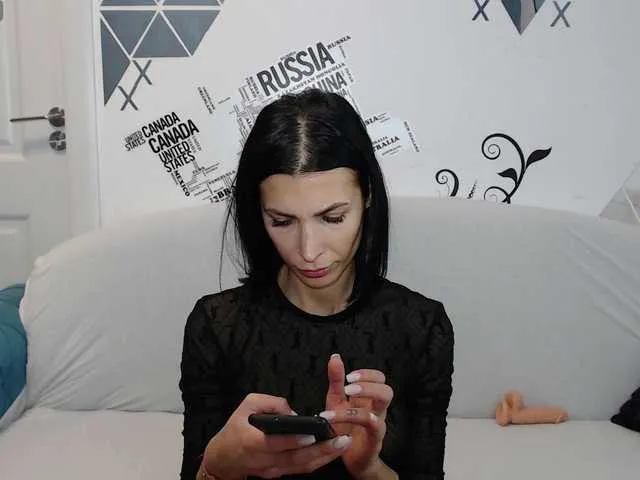 Live sex webcam photo for JENNYX0 #290414438