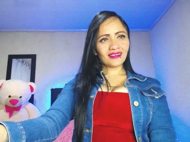 Live sex webcam photo for JESSICA-HOTXX #273352498