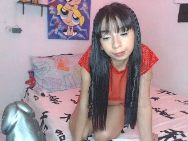 Live sex webcam photo for JHOANITAHOT #277943124