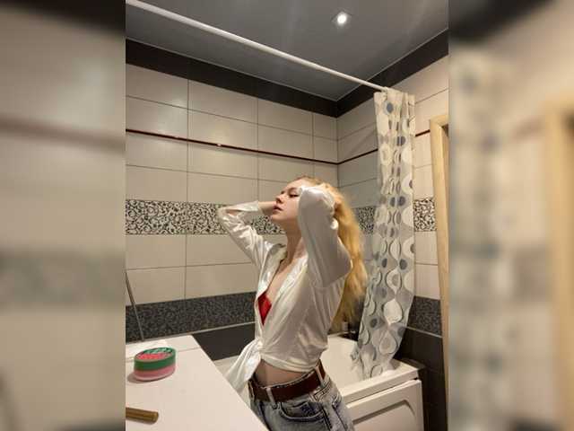 Live sex webcam photo for JIucenok #278070111