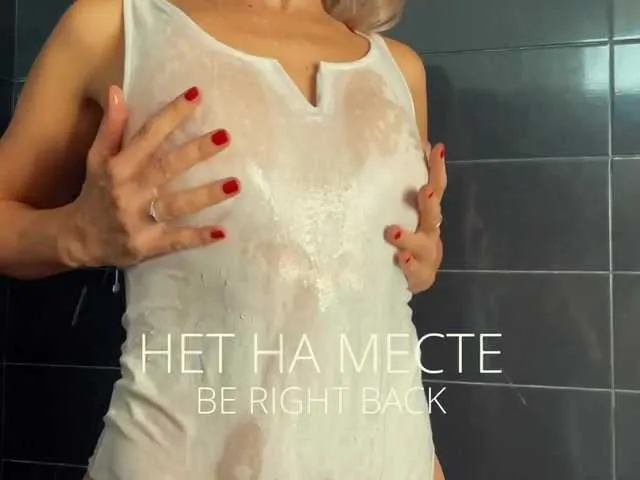 Live sex webcam photo for JJAngel #292612887