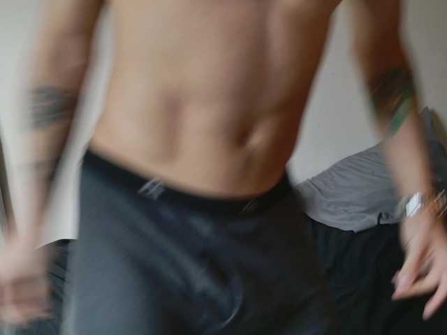 Live sex webcam photo for JackDesFeux #290583377