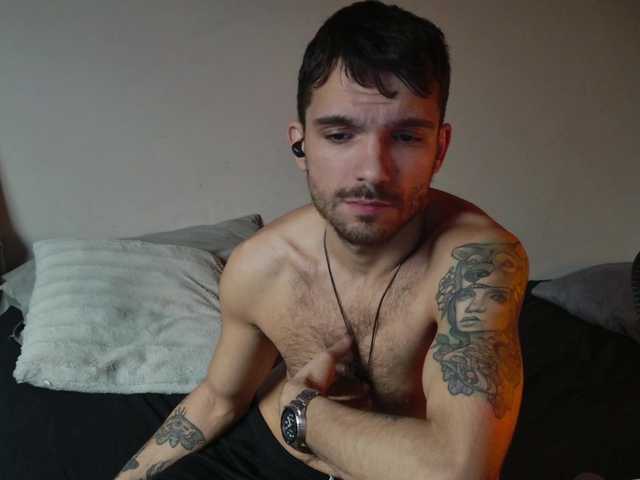 Live sex webcam photo for JackDesFeux #290792032